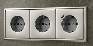 SCHUKO® Steckdosen mit USB bei Elektrotechnik Weber in Bad Brückenau